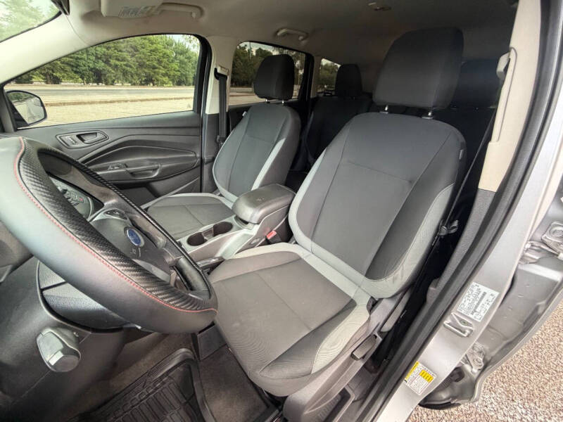 2014 Ford Escape S