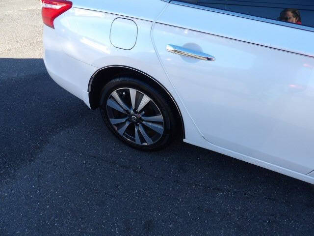 2018 Nissan Sentra SL