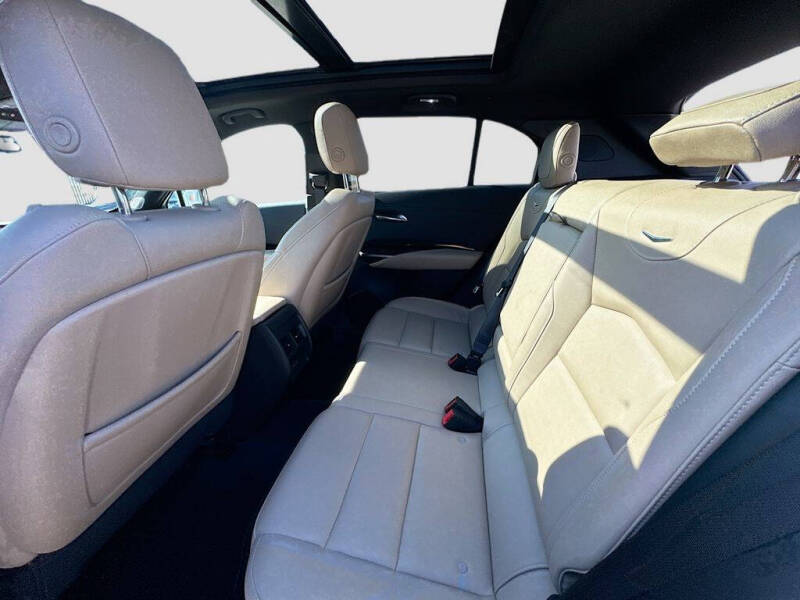 2024 Cadillac XT4 Luxury
