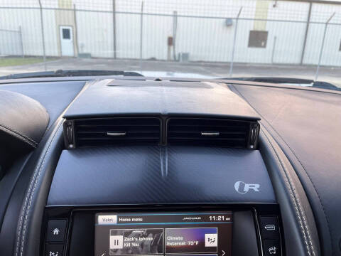 2016 Jaguar F-TYPE R