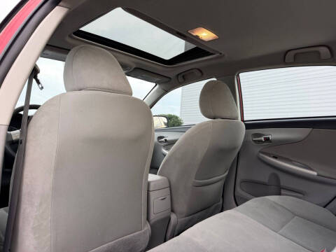 2012 Toyota Corolla LE
