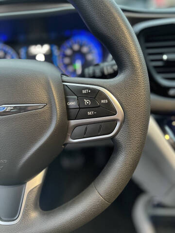 2017 Chrysler Pacifica Touring