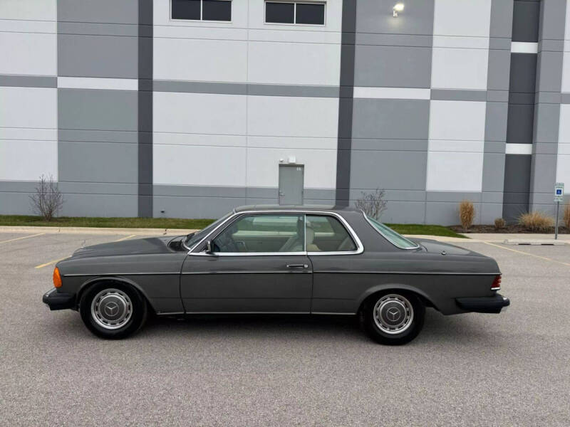 1978 Mercedes-Benz 300-Class