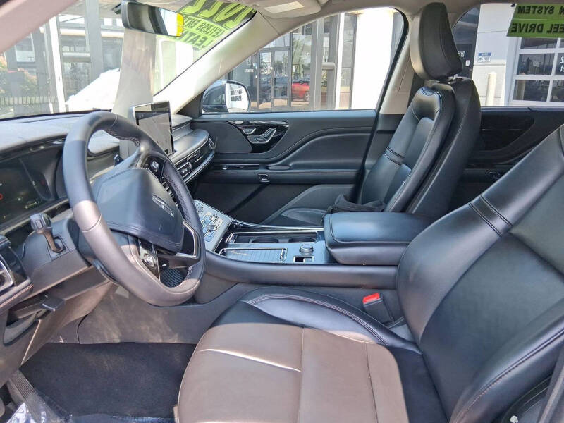 2022 Lincoln Aviator Livery