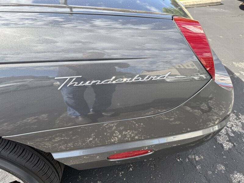 2003 Ford Thunderbird
