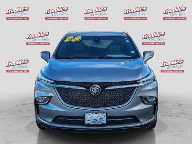 2023 Buick Enclave Essence