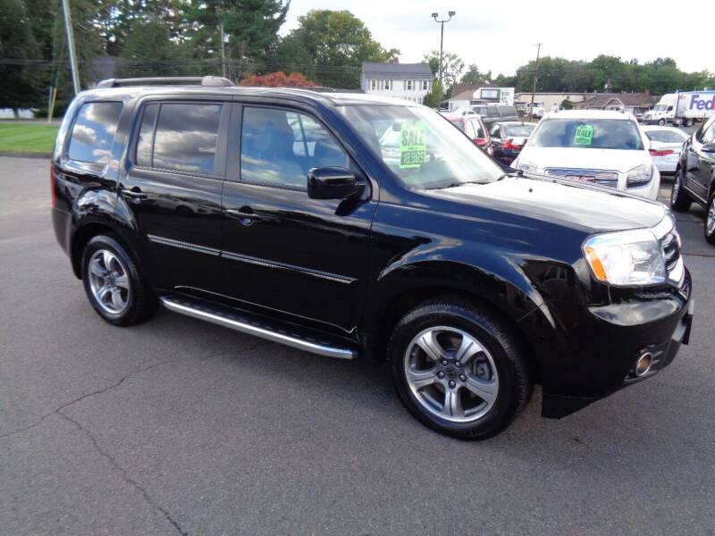 2015 Honda Pilot for sale at BETTER BUYS AUTO INC in East Windsor CT