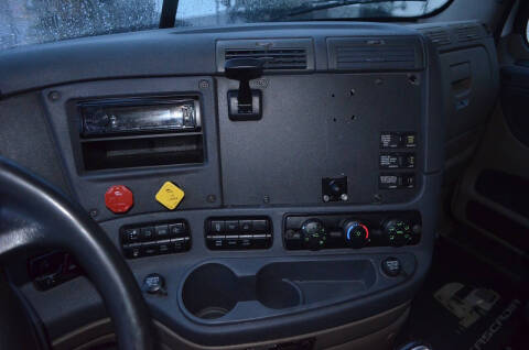 2015 Freightliner Cascadia