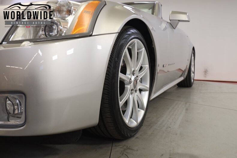 2006 Cadillac XLR-V