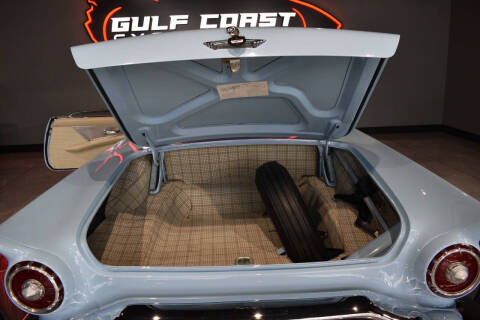 1957 Ford Thunderbird