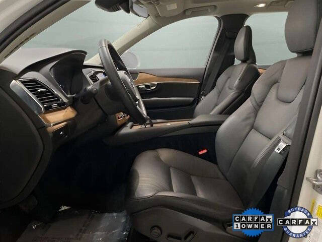 2025 Volvo XC90 B6 Plus Bright Theme 7P