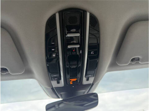 2017 Porsche Panamera 4S