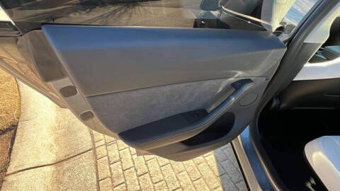 2025 Tesla Model Y Long Range