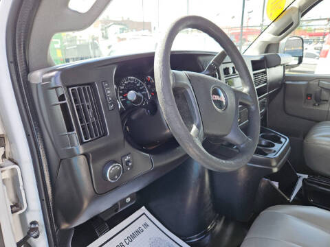 2017 GMC Savana 3500