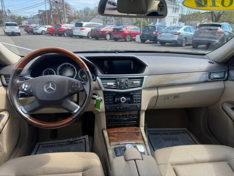 2010 Mercedes-Benz E-Class