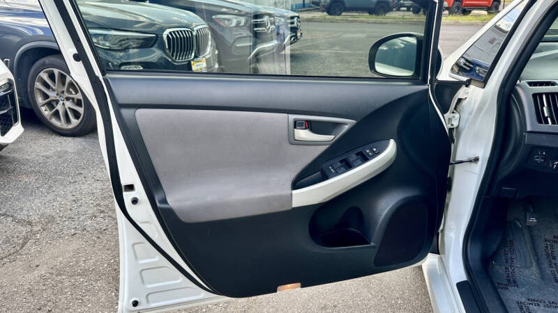 2015 Toyota Prius Two