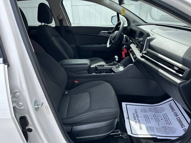 2023 Kia Sportage LX