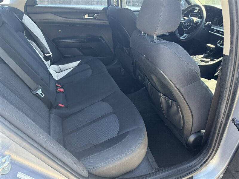 2022 Kia K5