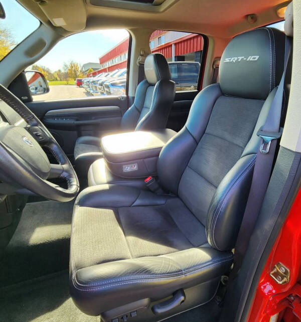 2005 Dodge Ram 1500 SRT-10