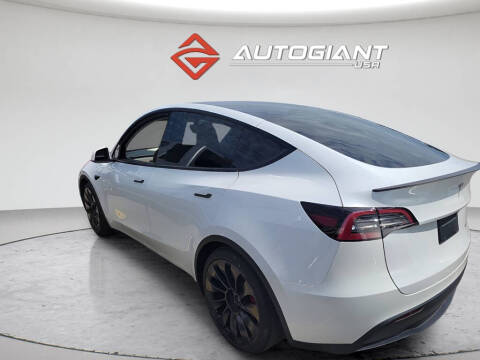 2023 Tesla Model Y Performance