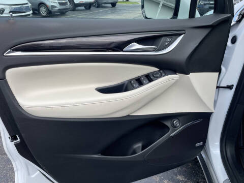 2024 Buick Enclave Essence