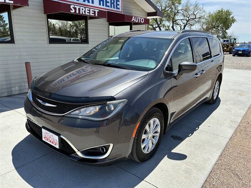 2018 Chrysler Pacifica Touring Plus