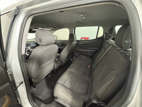 2019 GMC Acadia SLE-2