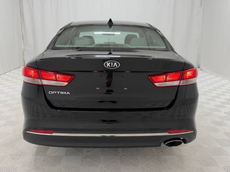 2018 Kia Optima LX