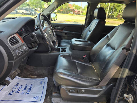 2011 GMC Yukon XL SLT