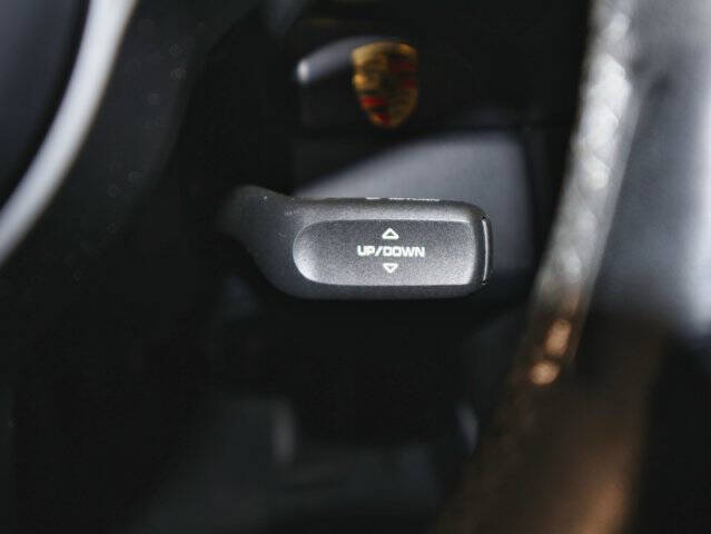 2019 Porsche 911 Carrera GTS