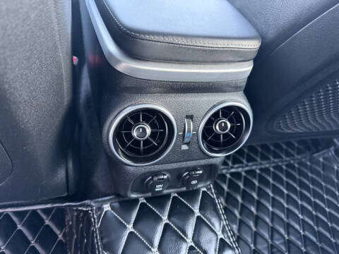 2018 Kia Stinger GT1