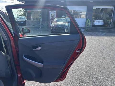 2010 Toyota Prius II