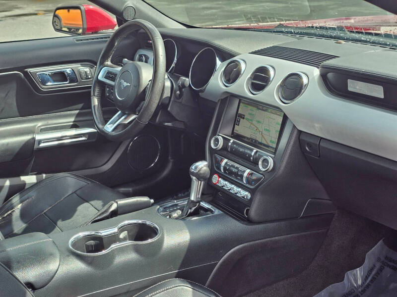 2015 Ford Mustang EcoBoost Premium