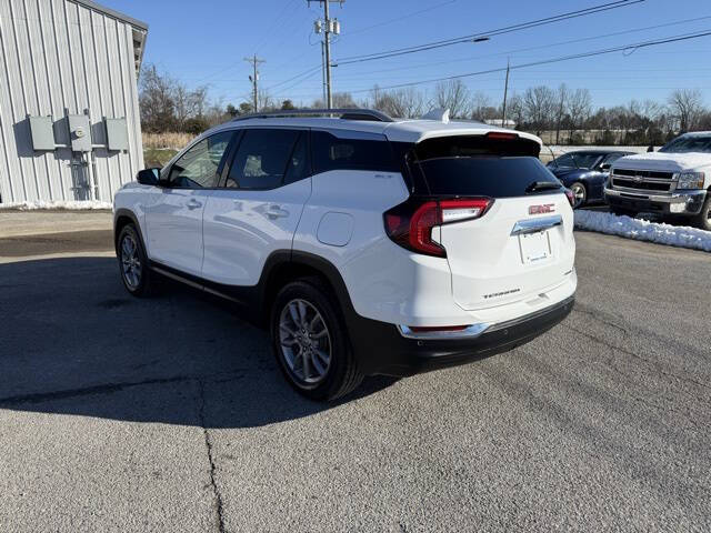 2024 GMC Terrain SLT