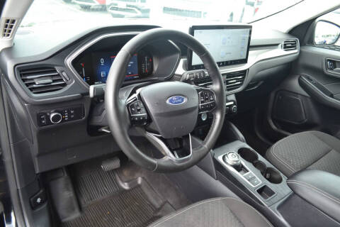 2023 Ford Escape Hybrid Active
