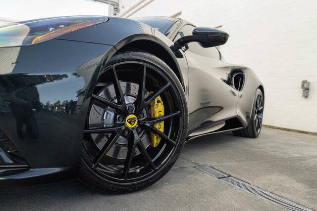 2024 Lotus Emira V6 First Edition