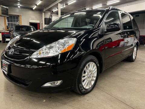 2010 Toyota Sienna for sale at 714 AUTO SALES OF VALPARAISO, LLC in Valparaiso IN