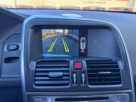 2015 Volvo XC60 T5 Drive-E Premier