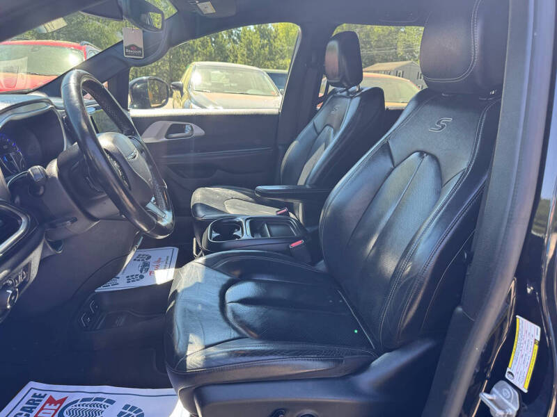 2019 Chrysler Pacifica Touring L