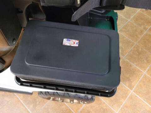 2021 E-Z-GO RXV Elite    Lithium