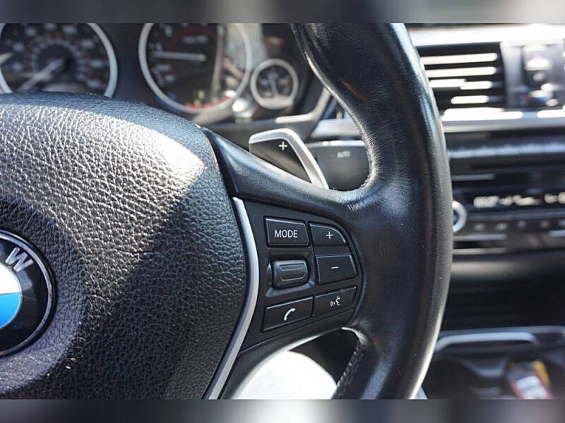 2018 BMW 3 Series 330i