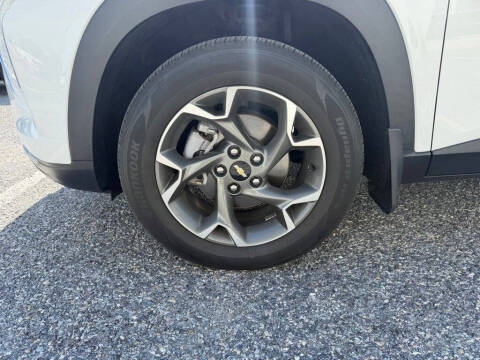 2024 Chevrolet Trax LT