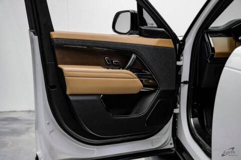 2024 Land Rover Range Rover Sport P360 SE