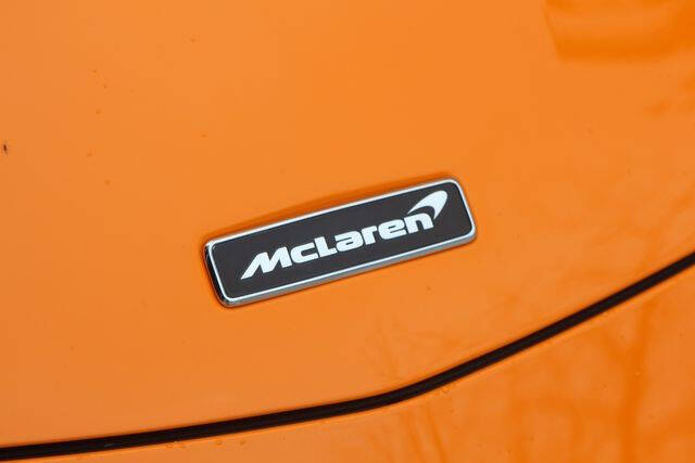 2023 McLaren GT