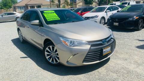 2016 Toyota Camry Hybrid for sale at La Playita Auto Sales Tulare in Tulare CA