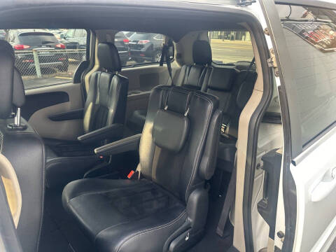 2017 Dodge Grand Caravan SXT