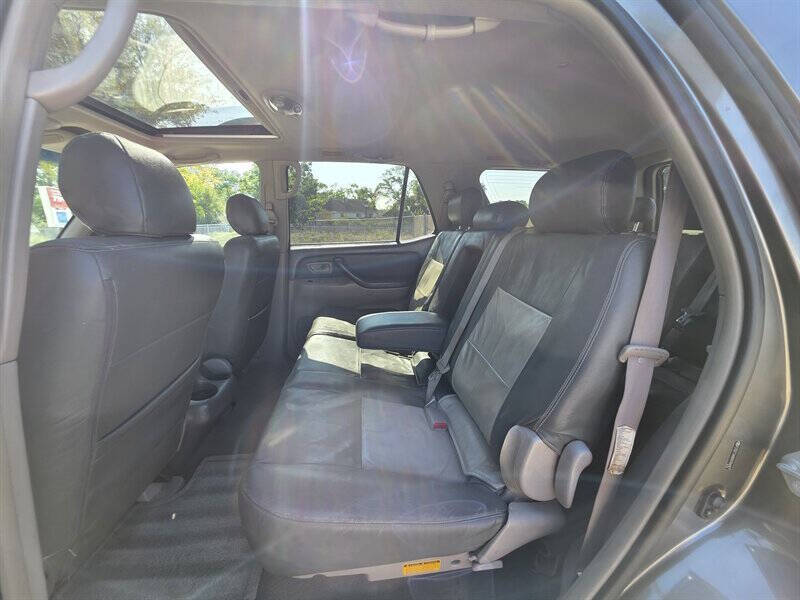 2006 Toyota Sequoia SR5