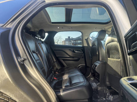 2019 Jaguar F-PACE 30t Prestige