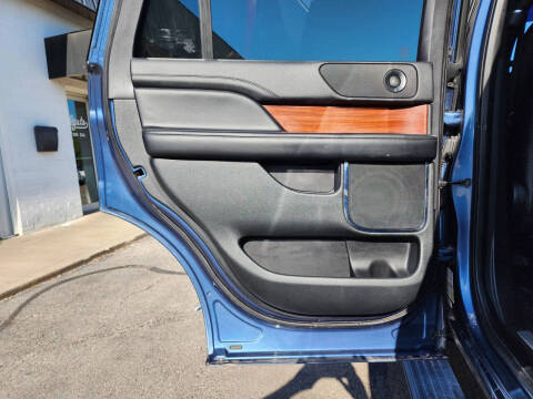 2018 Lincoln Navigator Select