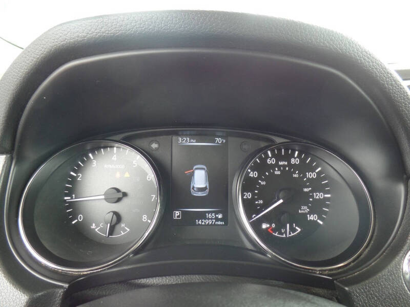 2017 Nissan Rogue SL